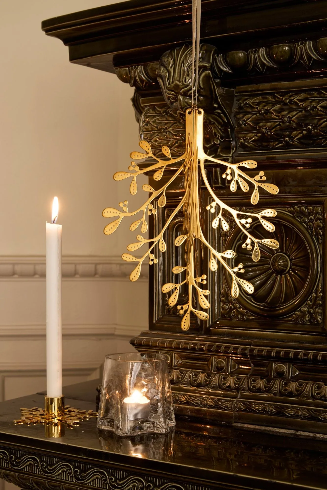 Mistletoe hanging decoration 2-pack, Brass, 29 cm Cooee Design