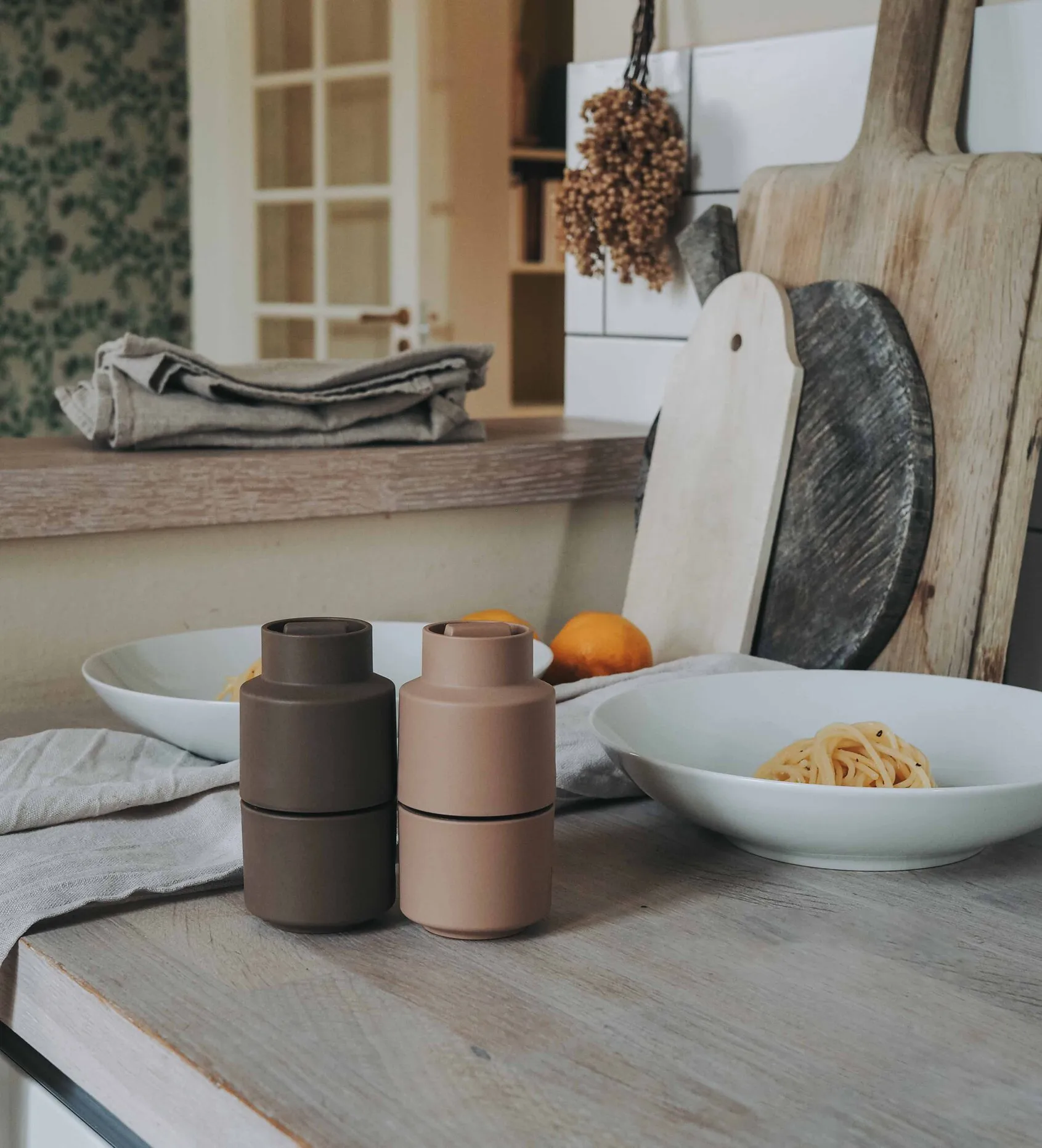 Billund salt and pepper mill set, All spice-cardamom, 2 parts Crushgrind
