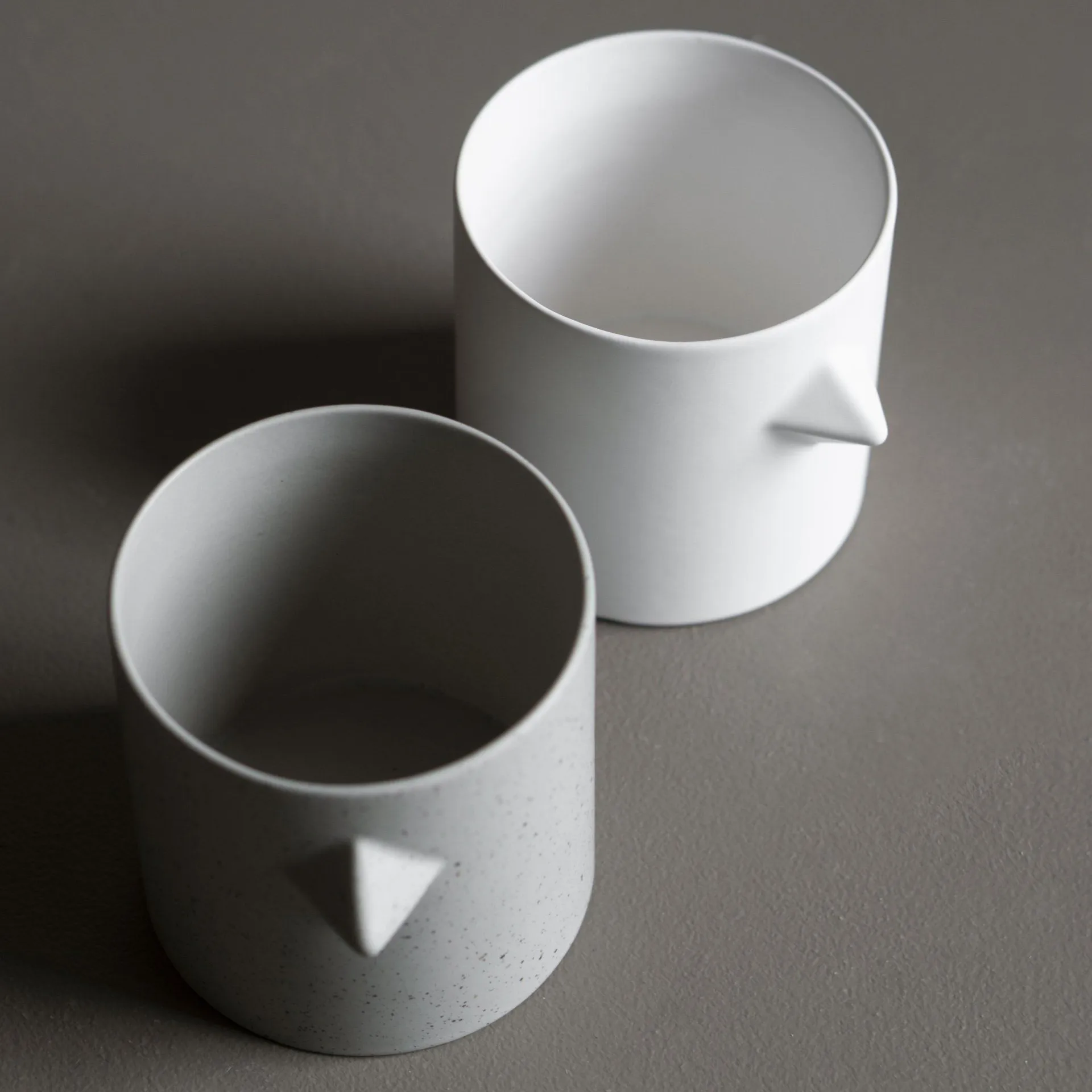 Chicken flower pot Ø10 cm, white DBKD