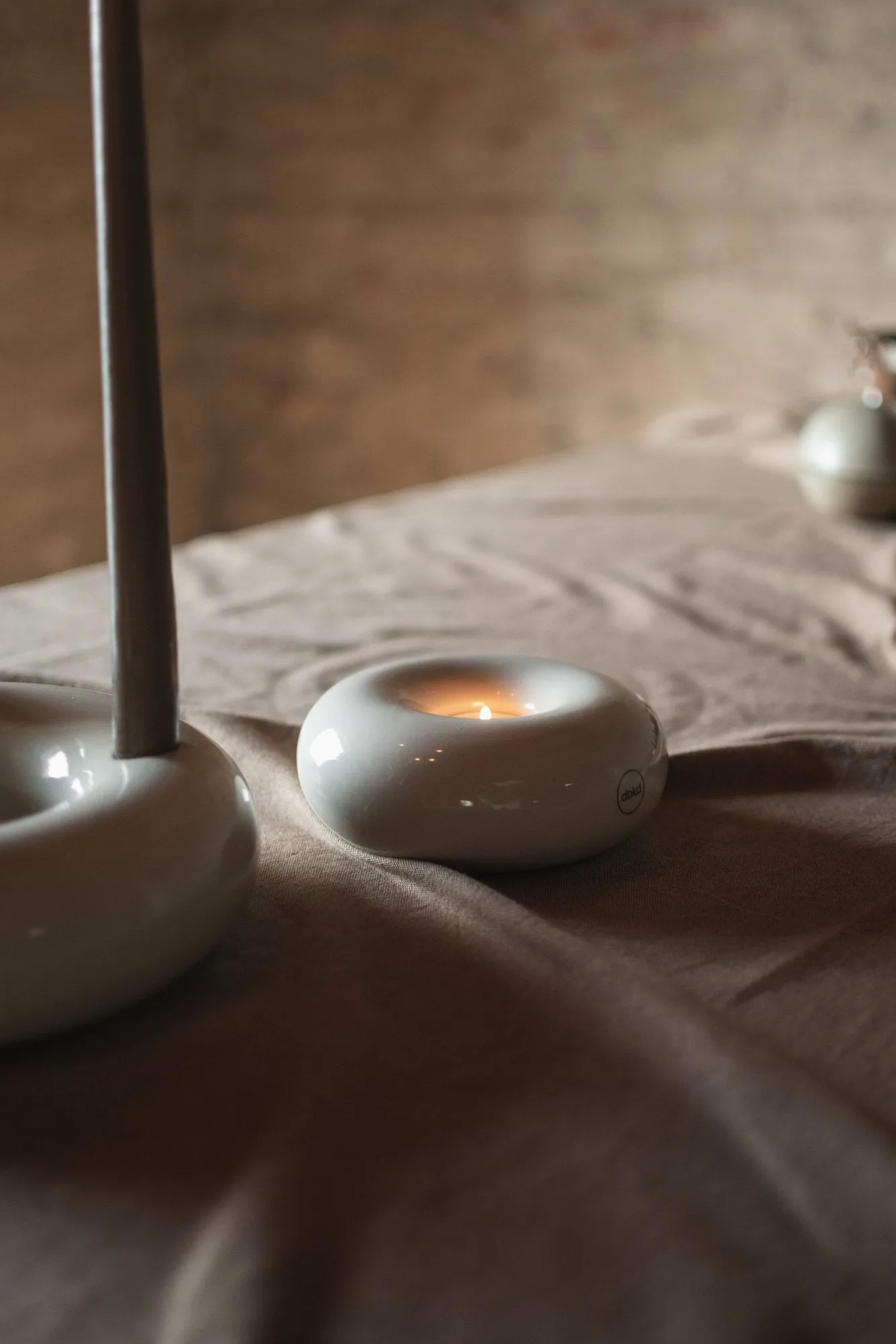 Float tealight holder, Shiny cream DBKD