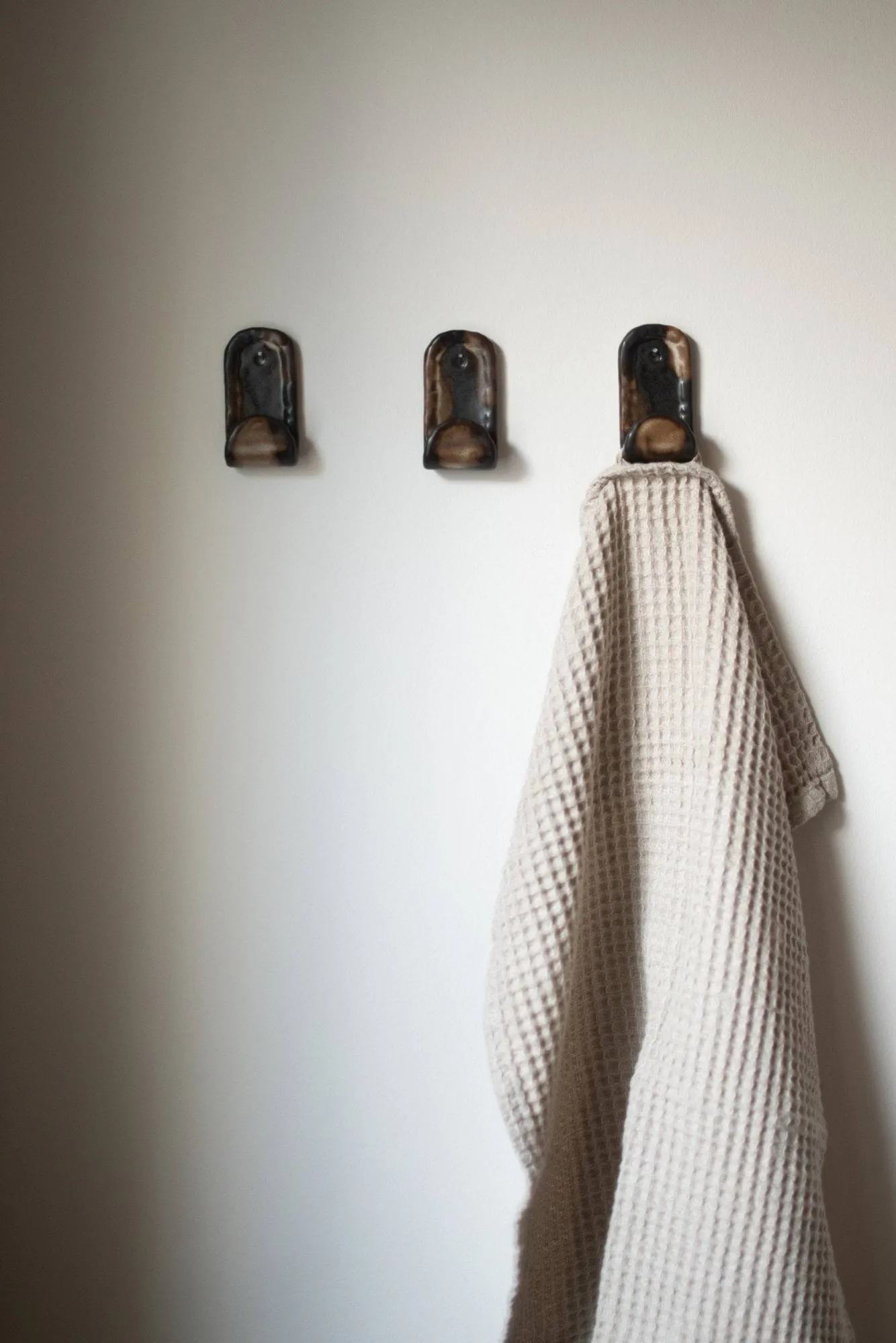 Hook hooks 3-pack, Sombre DBKD