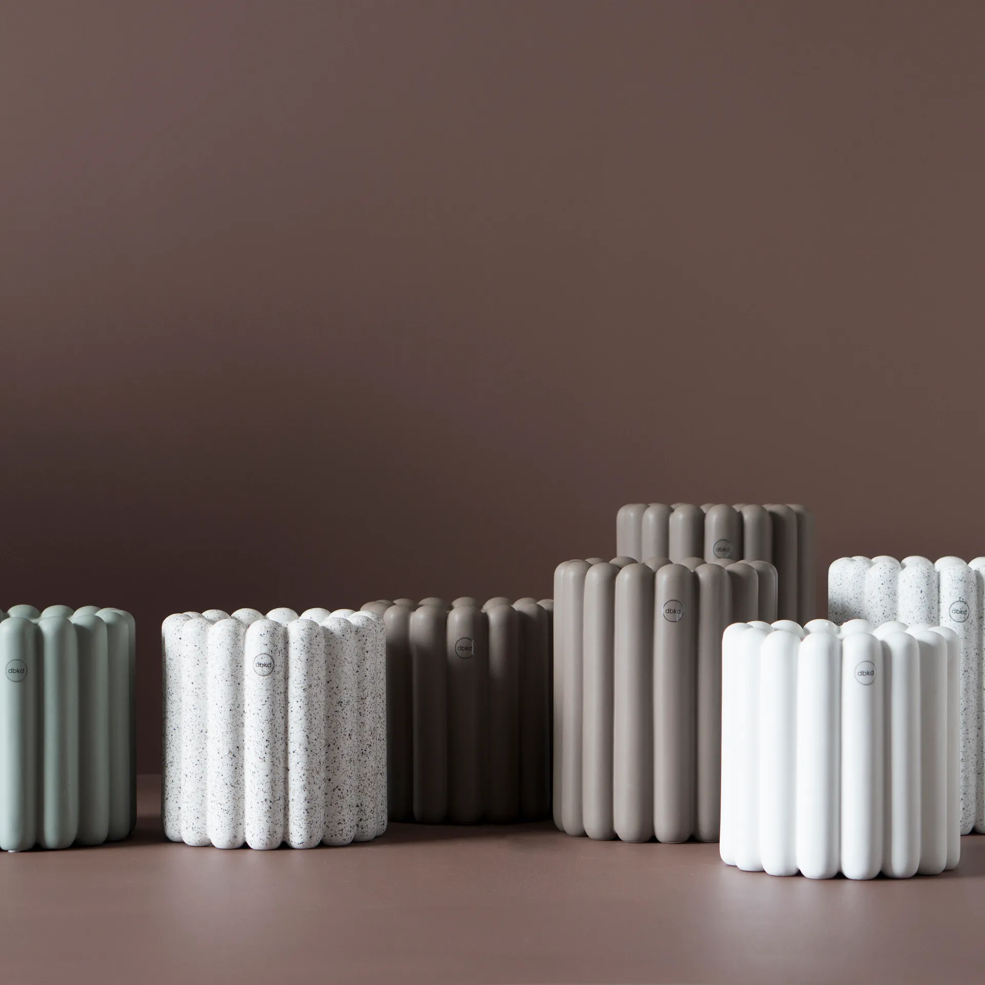 Mist flower pot small Ø19x19 cm, Dust DBKD