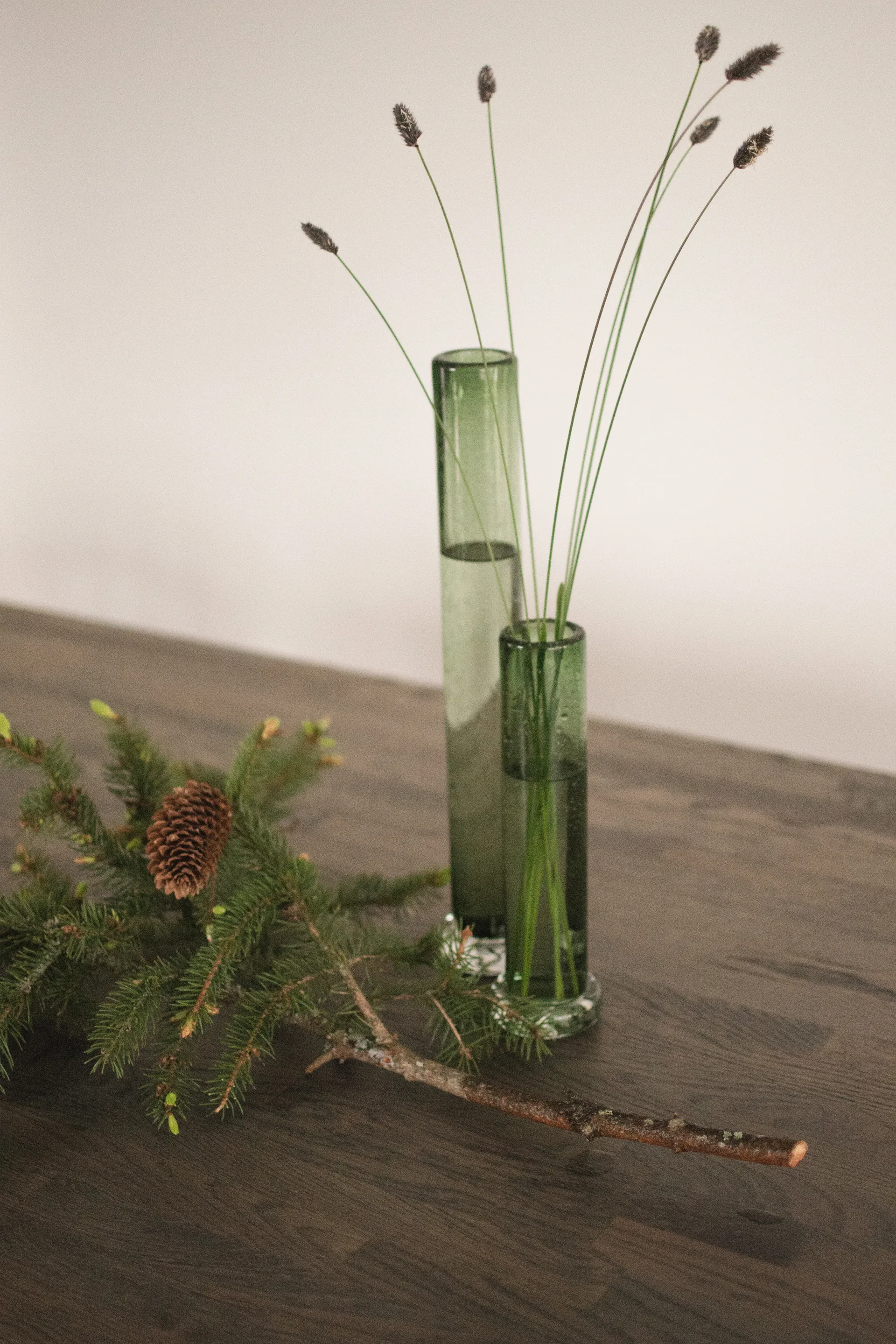 Tall vase, Green, 25 cm DBKD