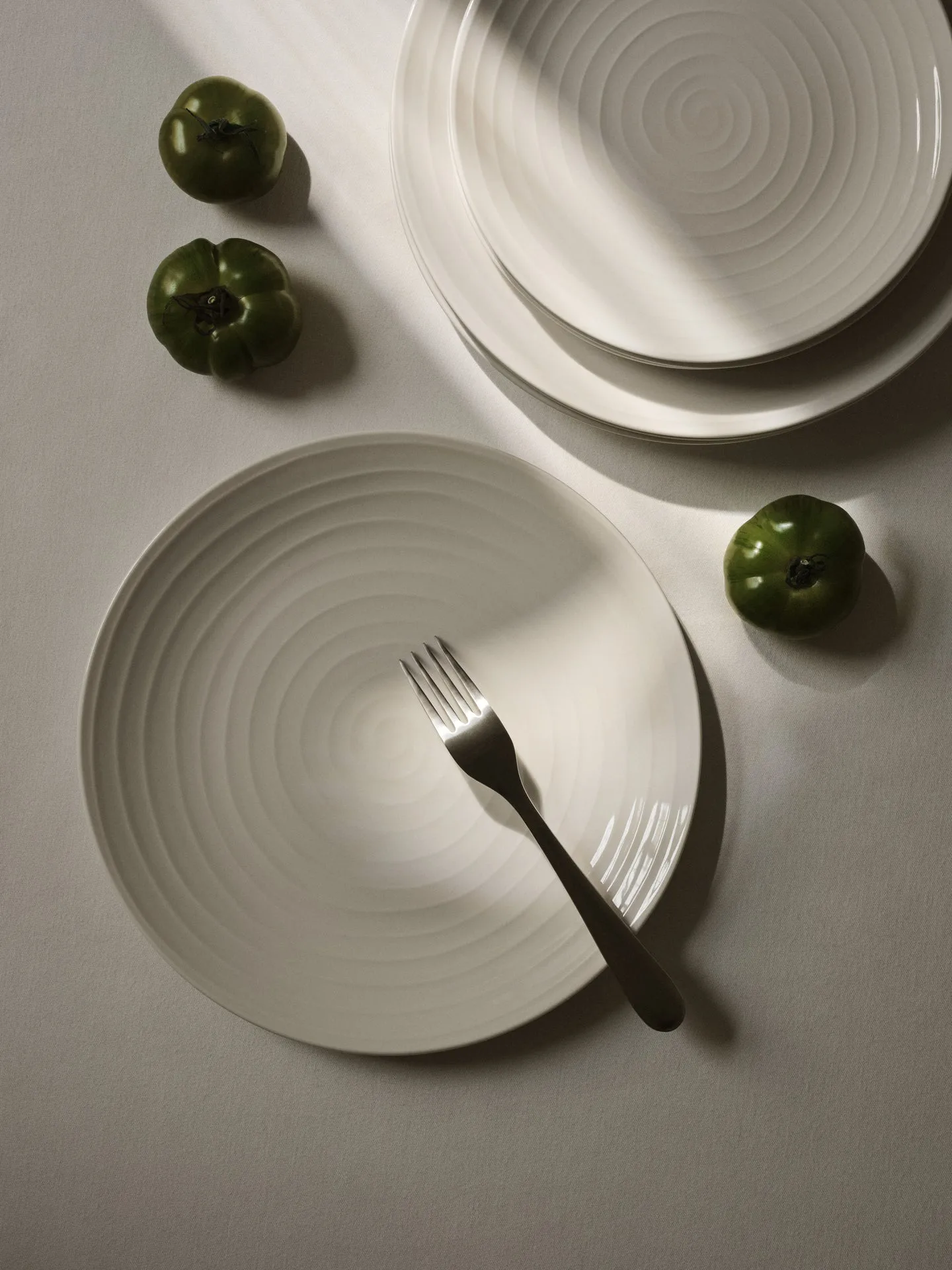 Blond plate small, stripe white Design House Stockholm