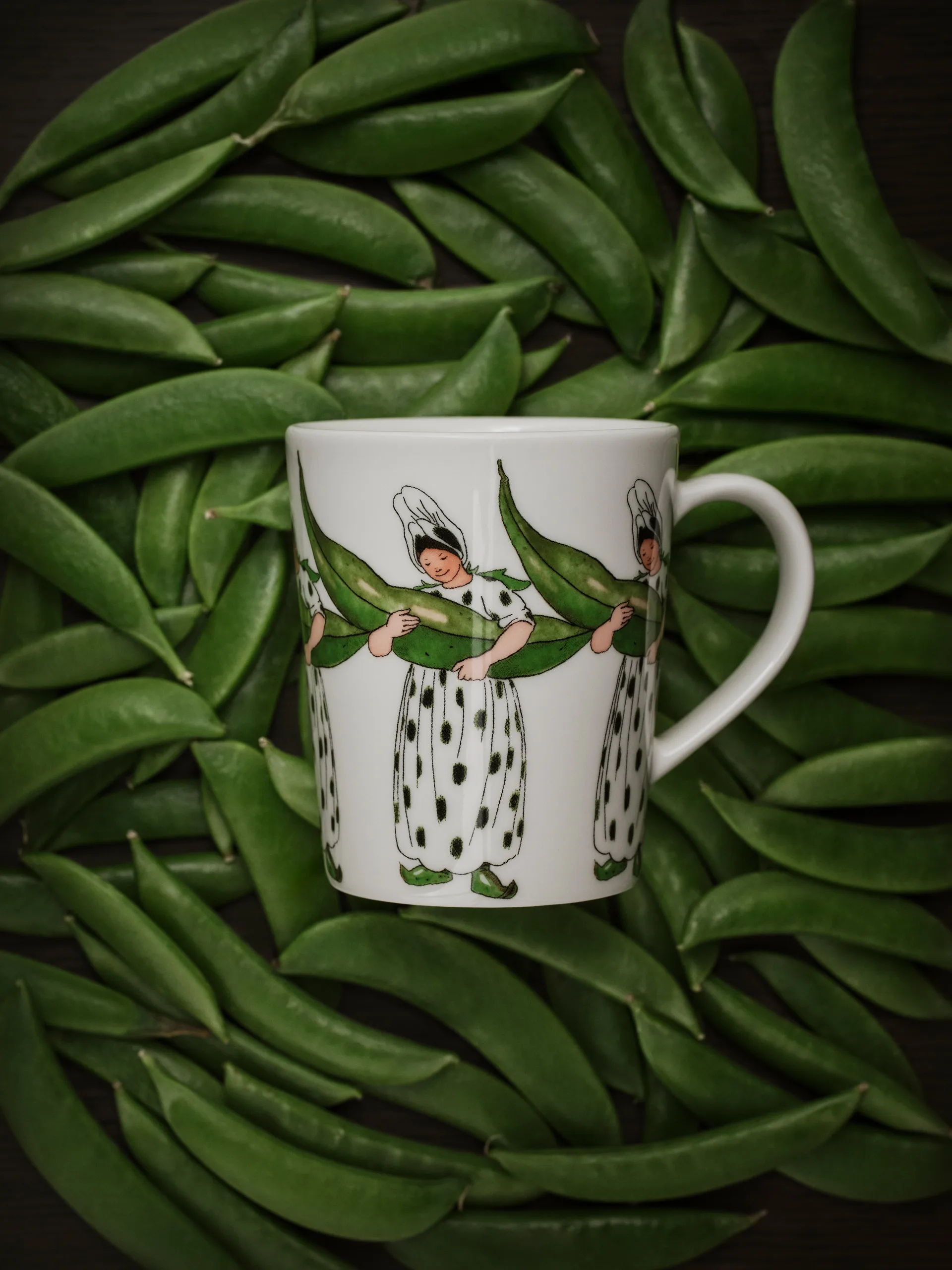 Mrs Broad Bean mug, 28 cl, with handle Design House Stockholm