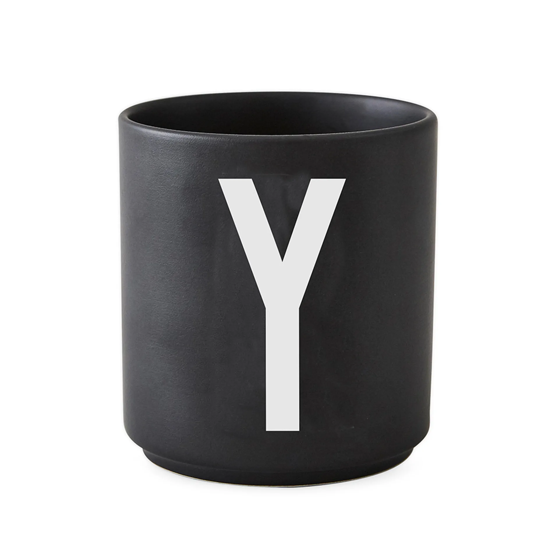 Design Letters cup black, Y Design Letters