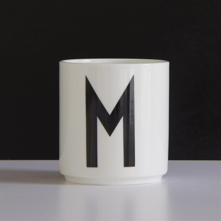 Design Letters cup, M Design Letters