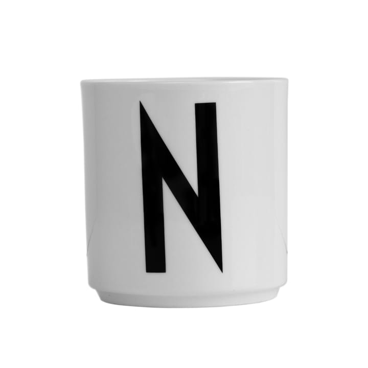 Design Letters cup, N Design Letters