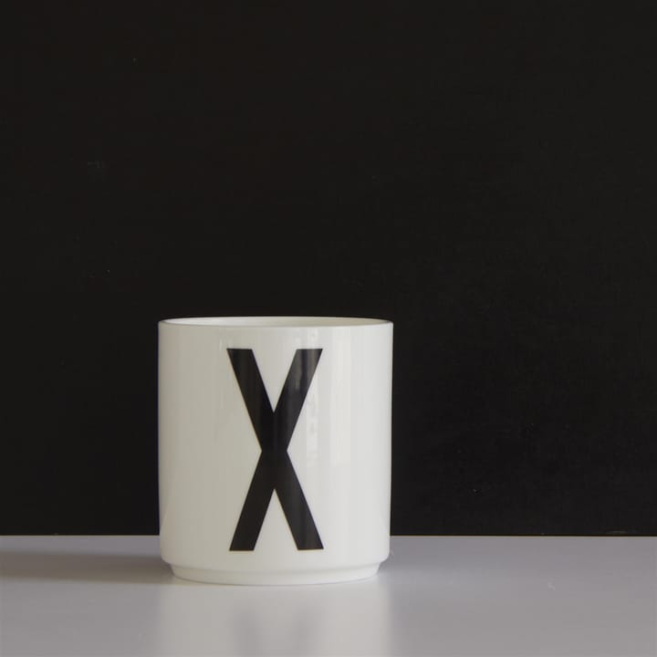 Design Letters cup, x Design Letters
