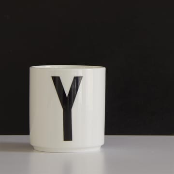 Design Letters cup - Y - Design Letters