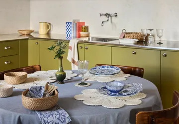 Elin placemat anemone Ø40 cm - White - Dixie