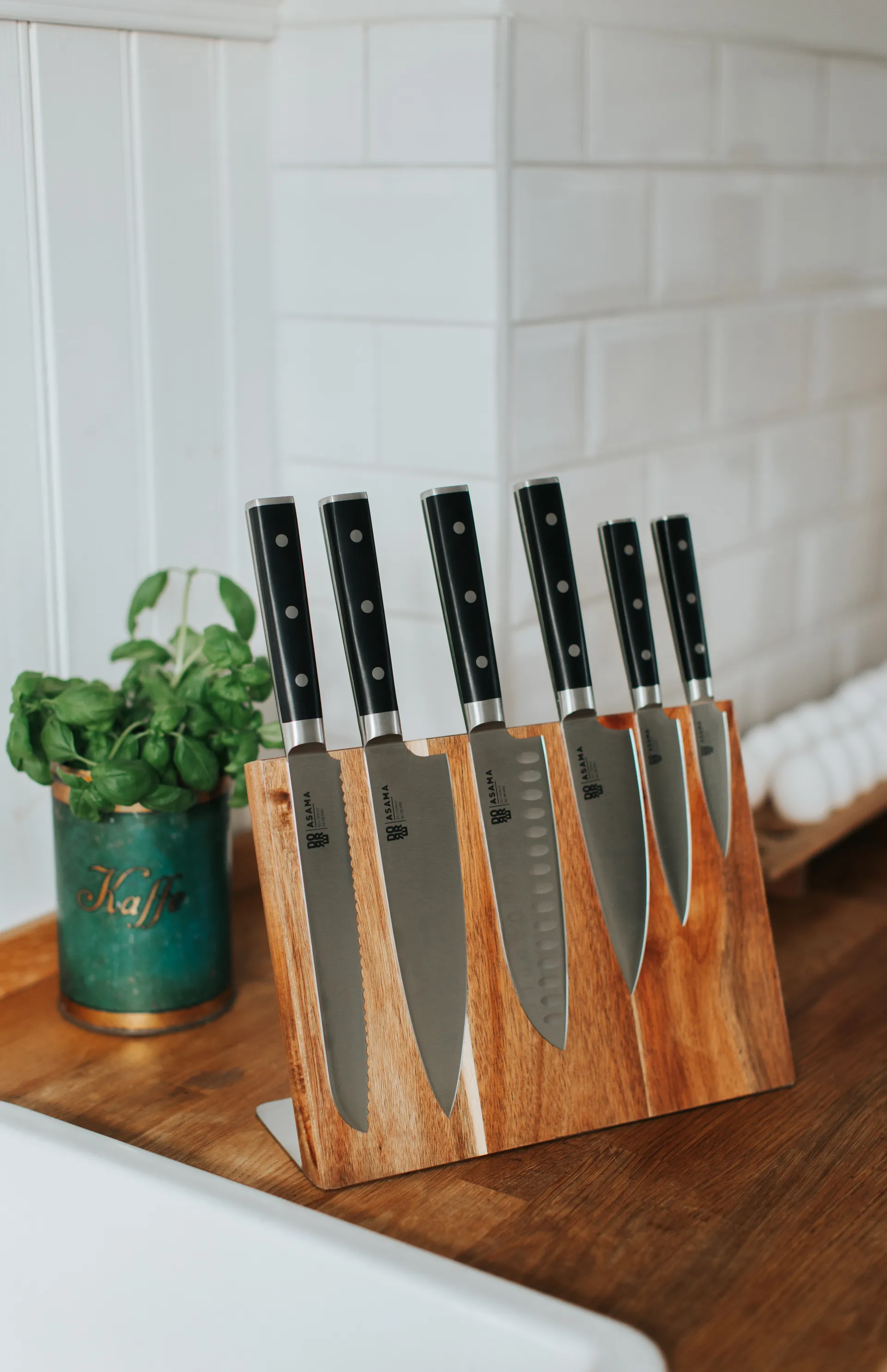 Asama chef's knife 15 cm, Stainless steel Dorre