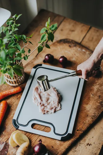 Kata Meat Tenderizer stainless steel 28.8x6.1x5.1 cm - Wooden handle - Dorre