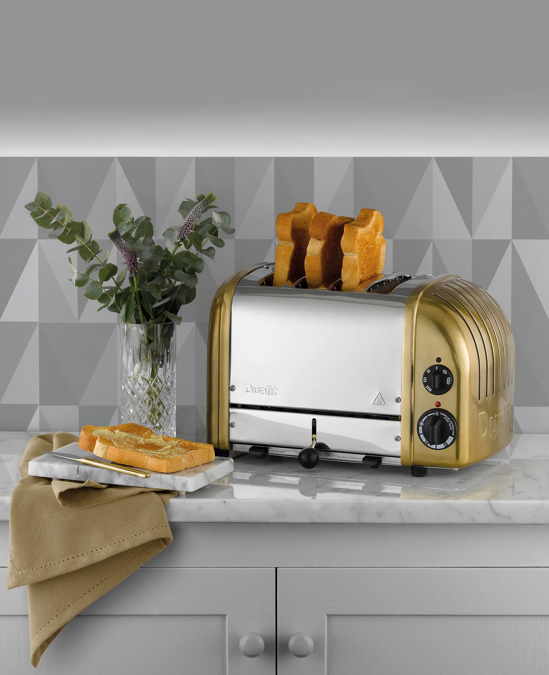 Toaster Classic 4 slices, Brass Dualit