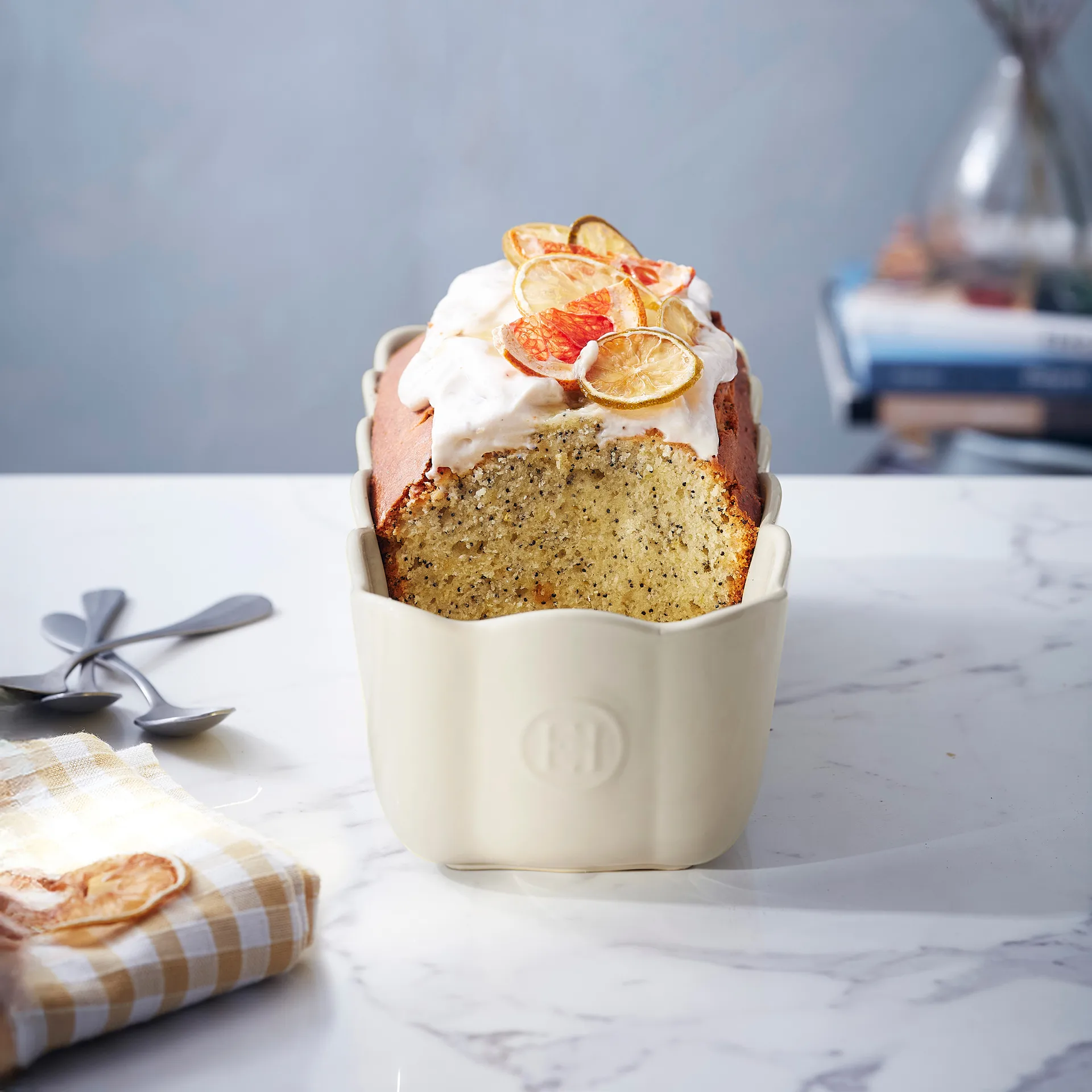 Emile Henry Madeleine bread pan, Cream Emile Henry