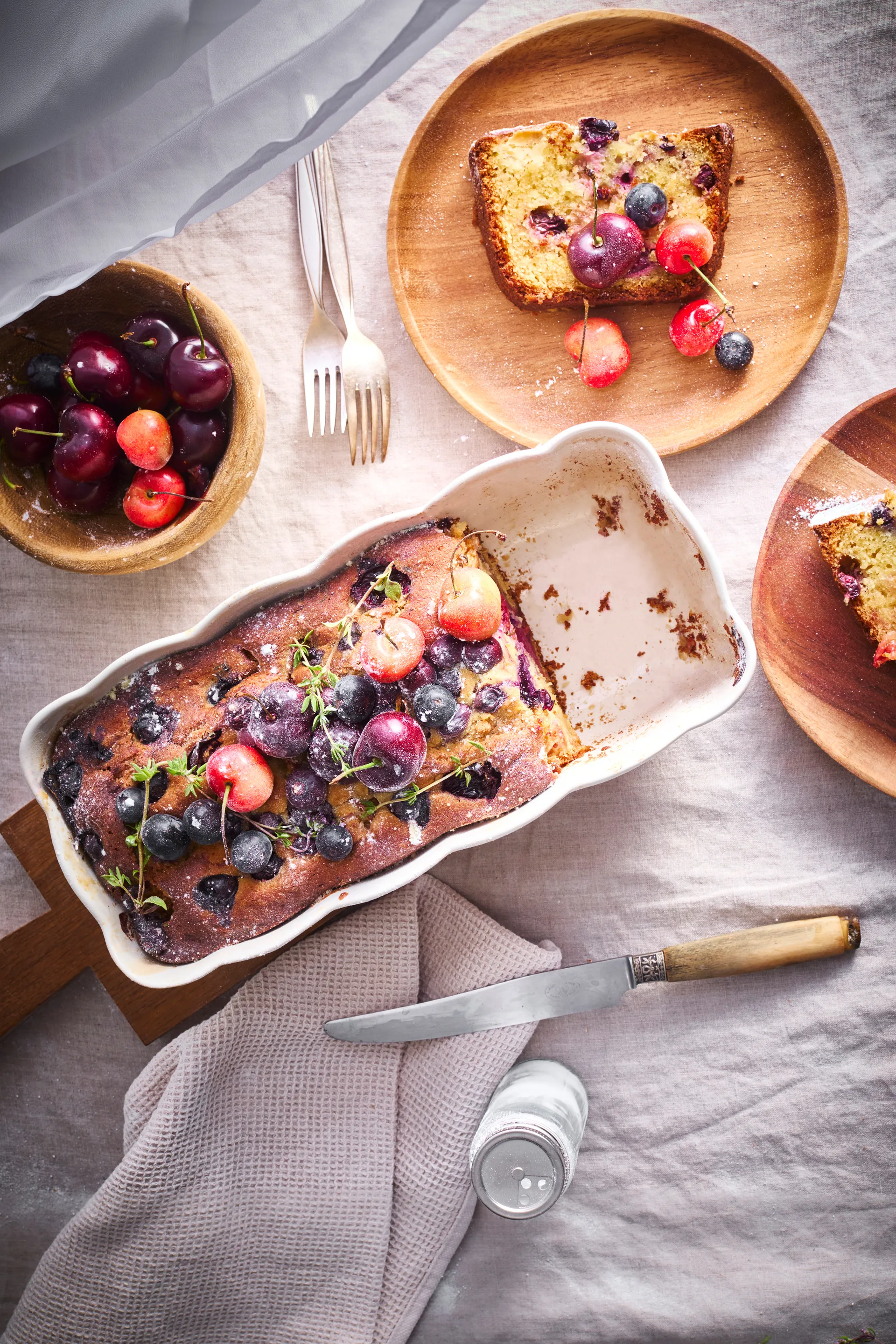 Emile Henry Madeleine bread pan, Cream Emile Henry