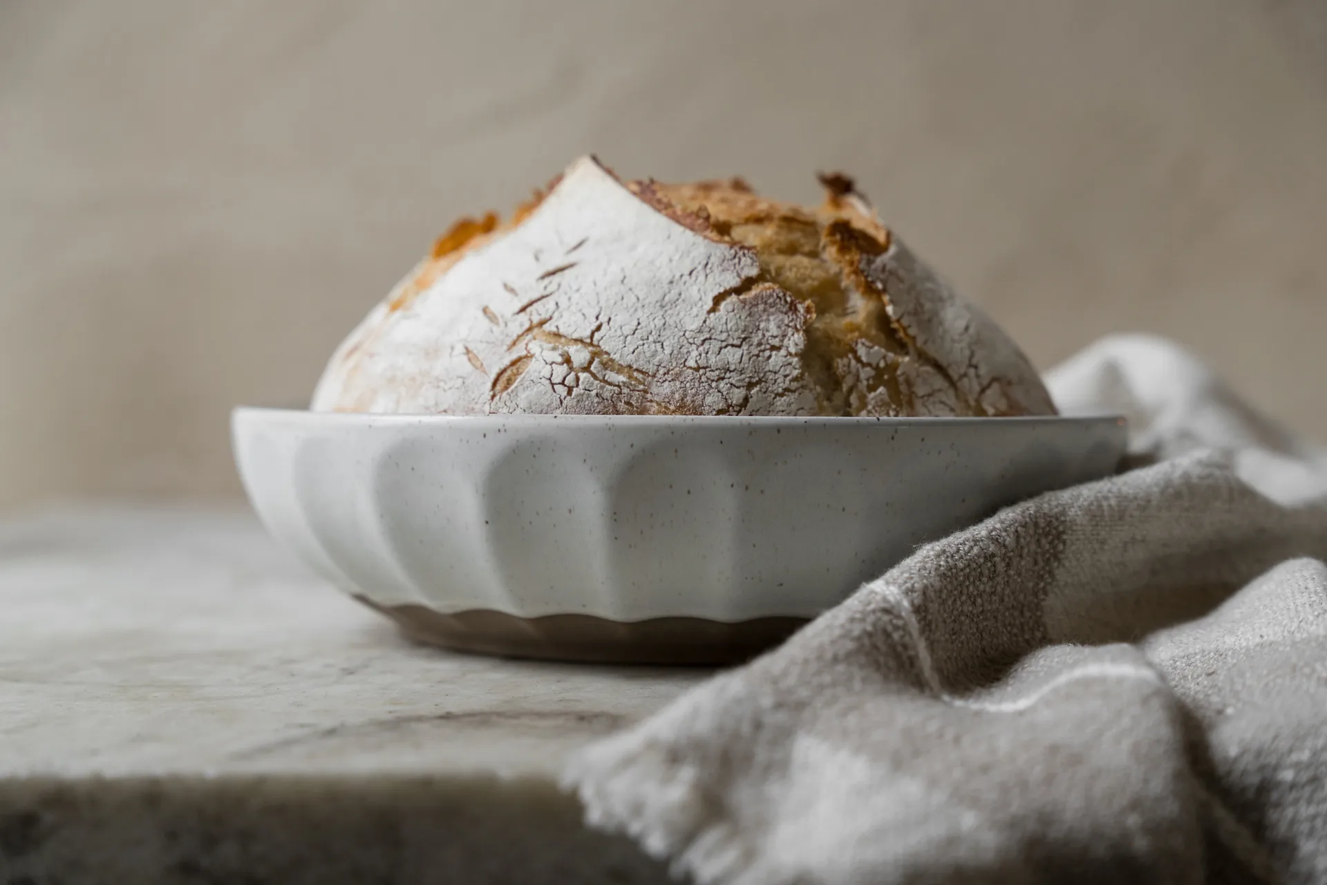 Ernst bowl stoneware, White-nature, Ø24 cm ERNST