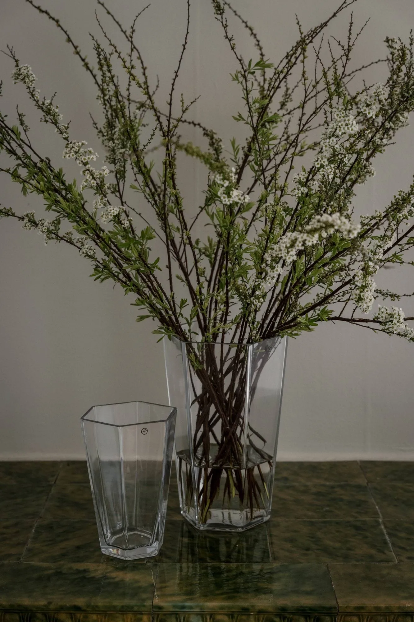 Ernst glass vase, 12.5x8x17 cm ERNST