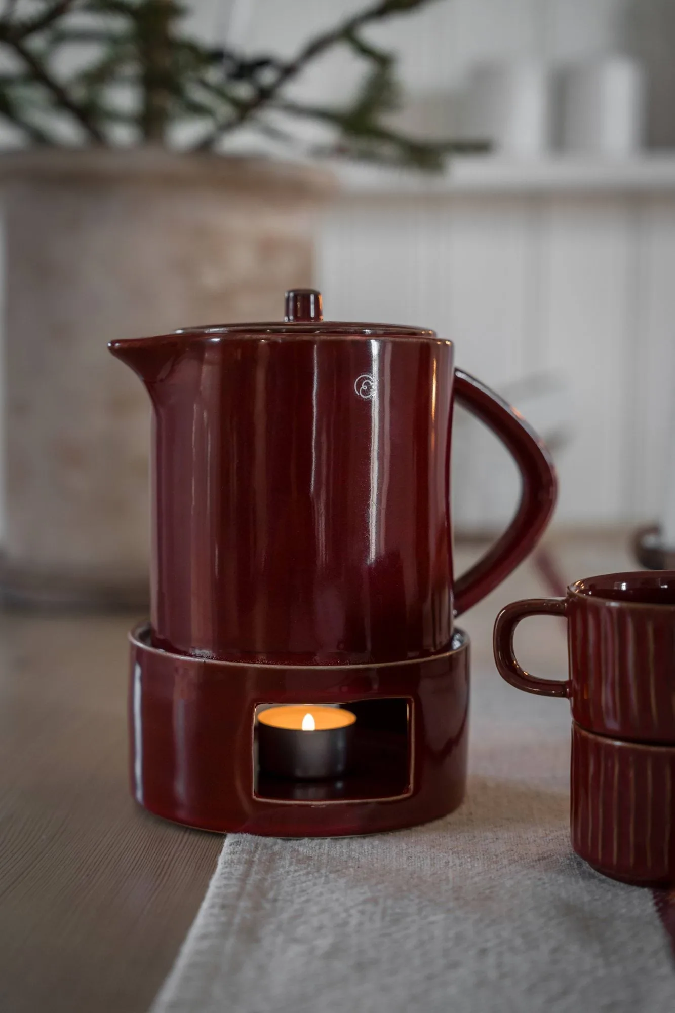 Ernst mulled wine jug with warmer, Red ERNST