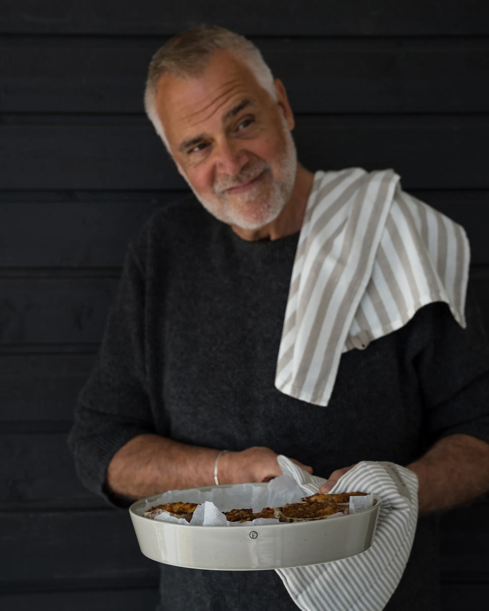 Ernst oven dish Ø28 cm, Sand ERNST