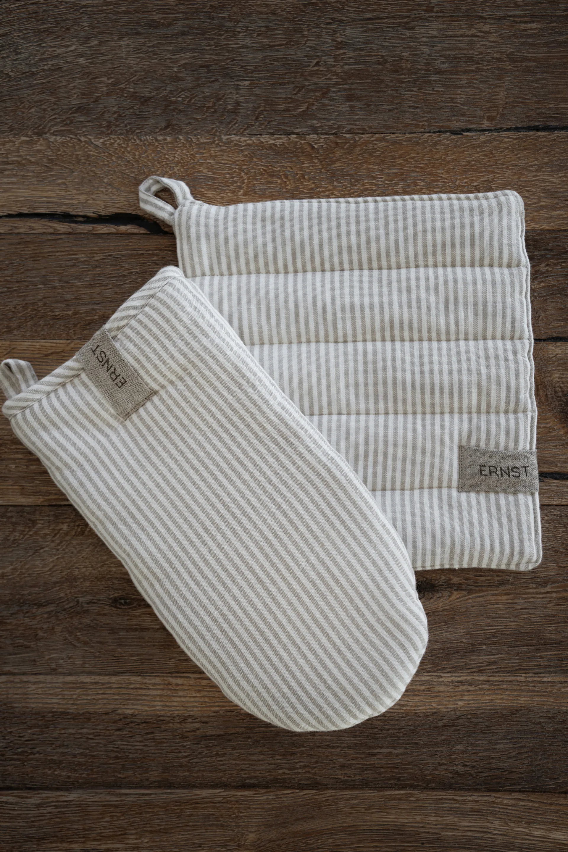 Ernst oven mitt striped, Beige-white stripe ERNST