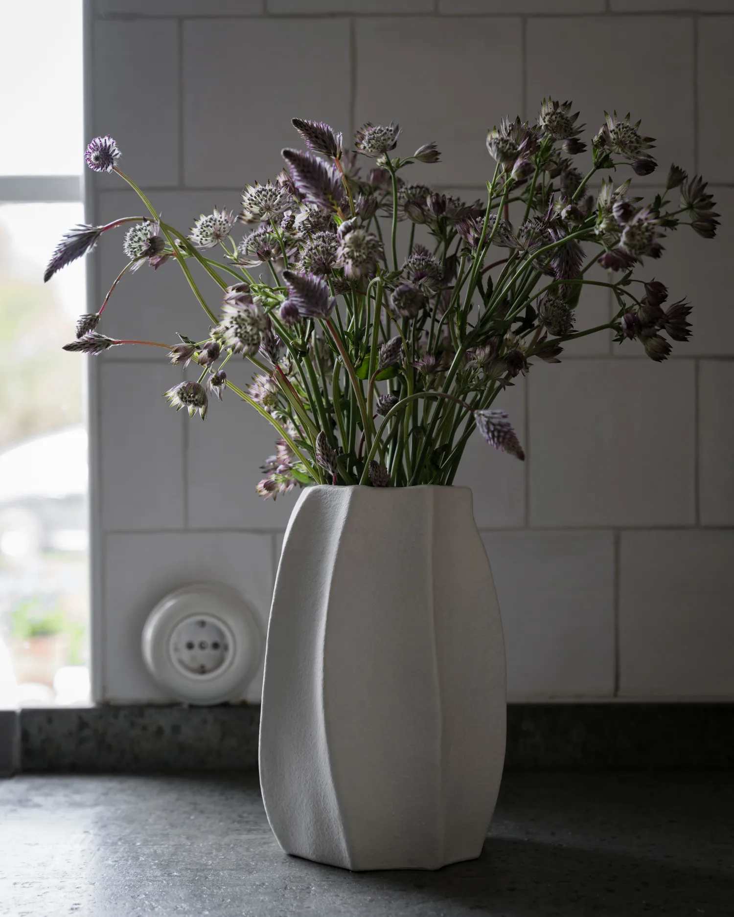 Ernst stoneware vase Ø15x23 cm, Natural white ERNST