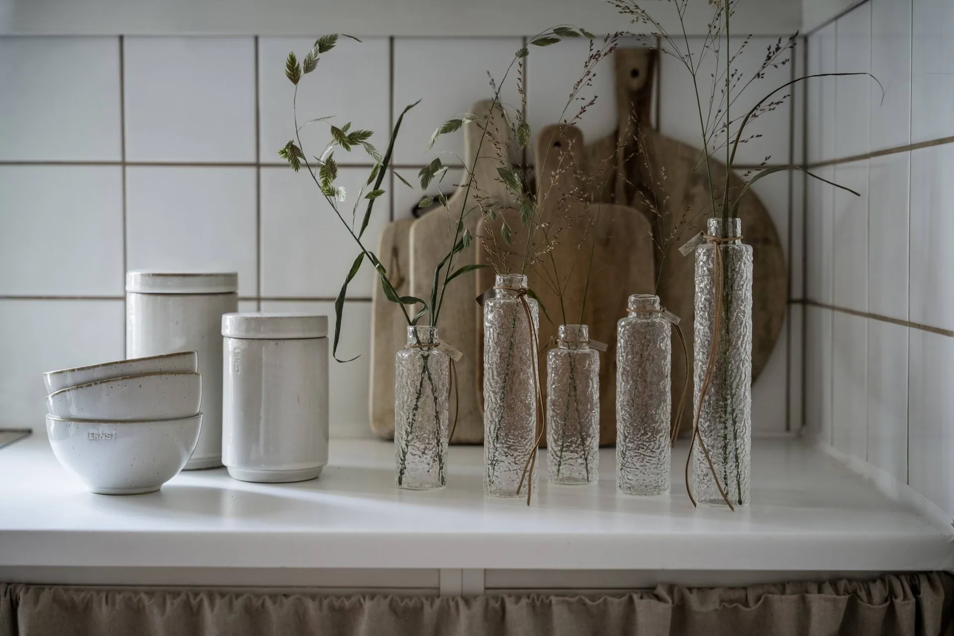 Ernst structure glass vase clear, Ø5x25 cm ERNST