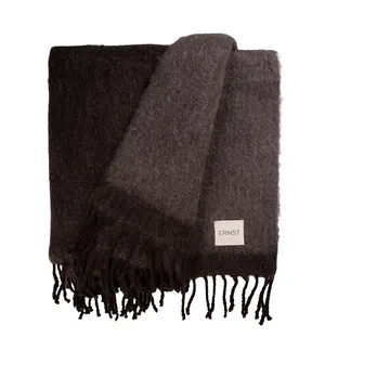 Ernst throw with fringe 130x170 cm - Dark brown-brown - ERNST