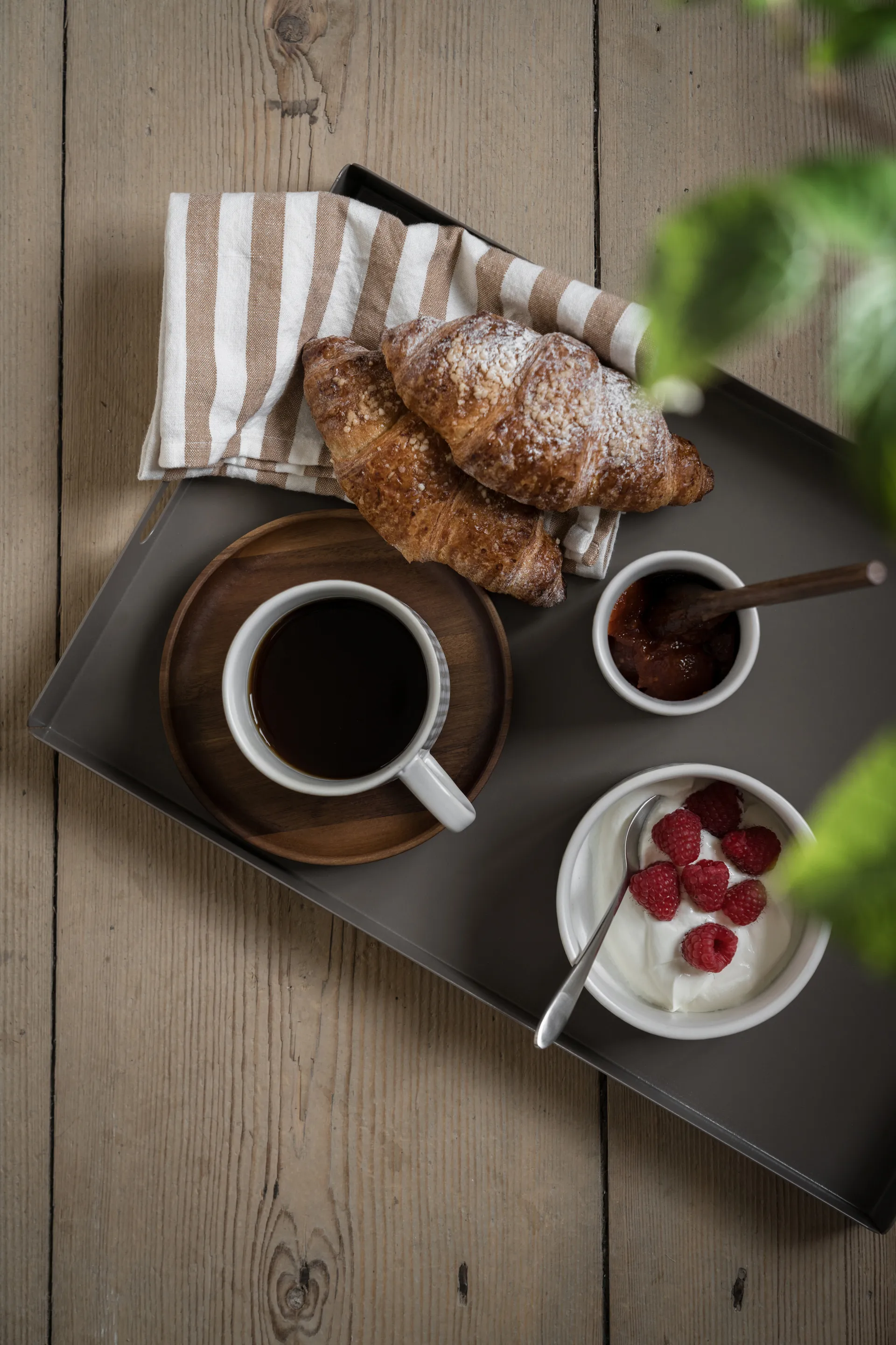 Ernst wooden tray, Acacia, Ø16.5 cm ERNST