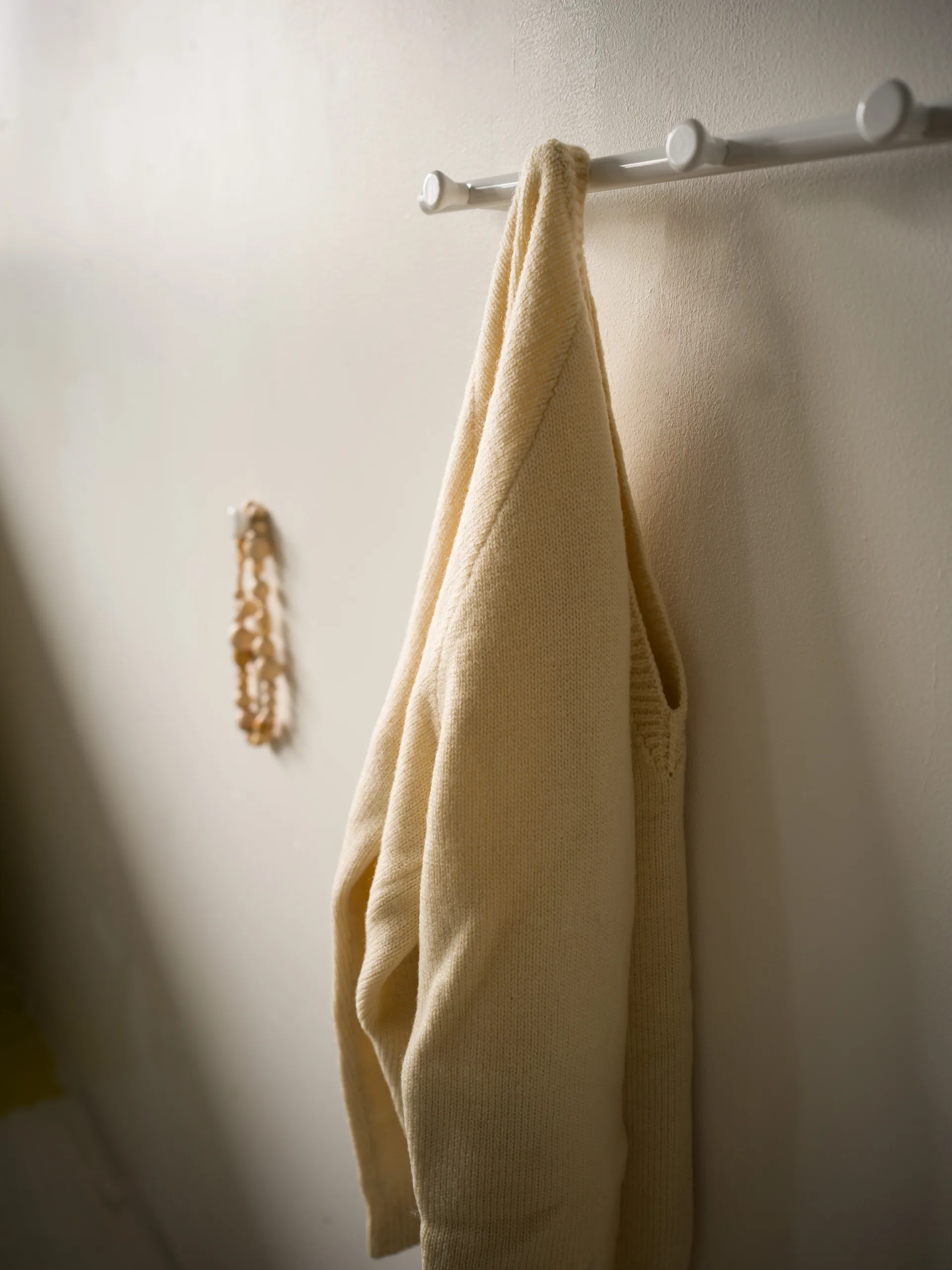 Classic coat rail 80 cm, White Essem Design