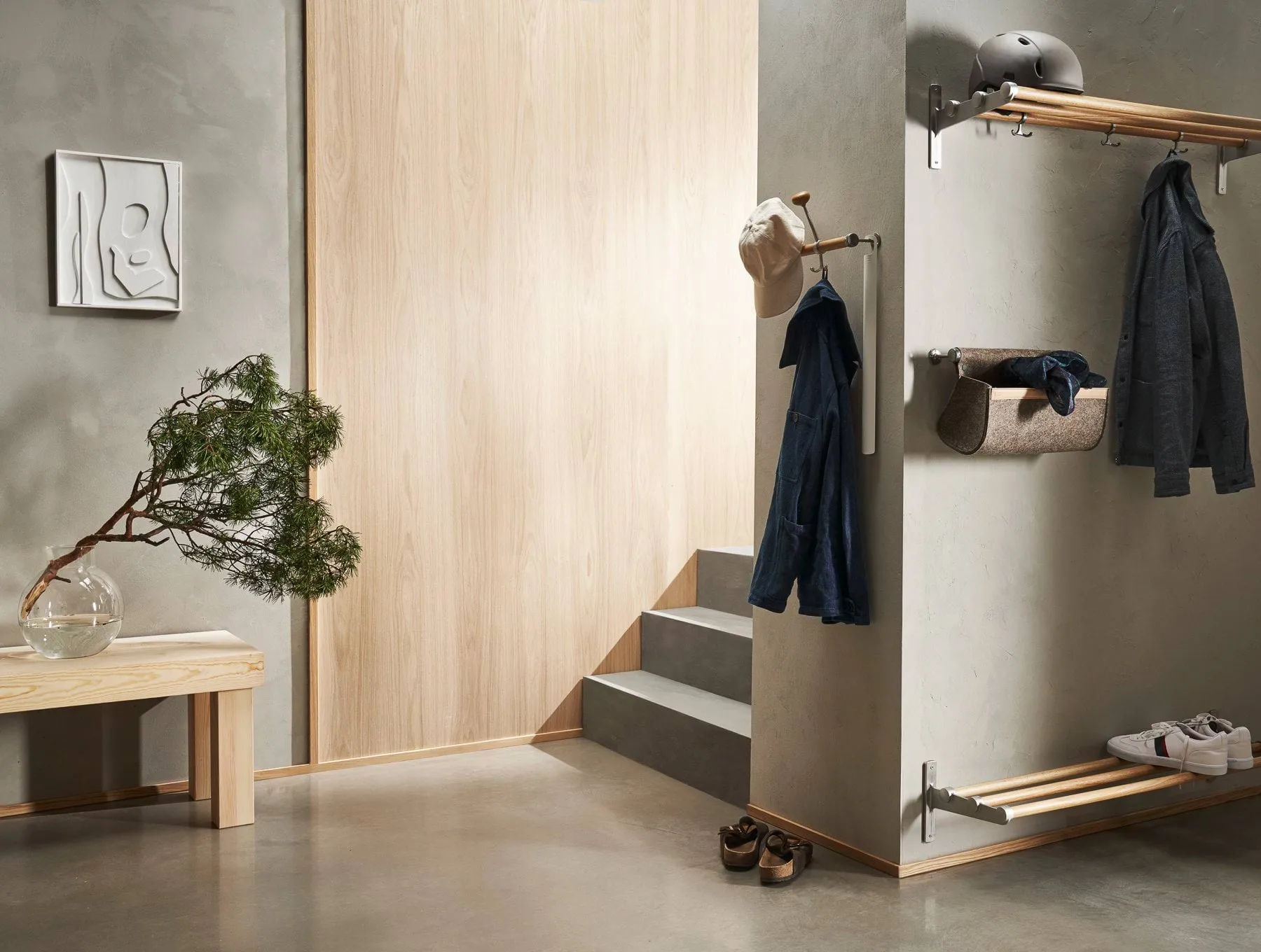Nostalgi hat shelf/ shoe shelf, Ash-white, 100 cm Essem Design