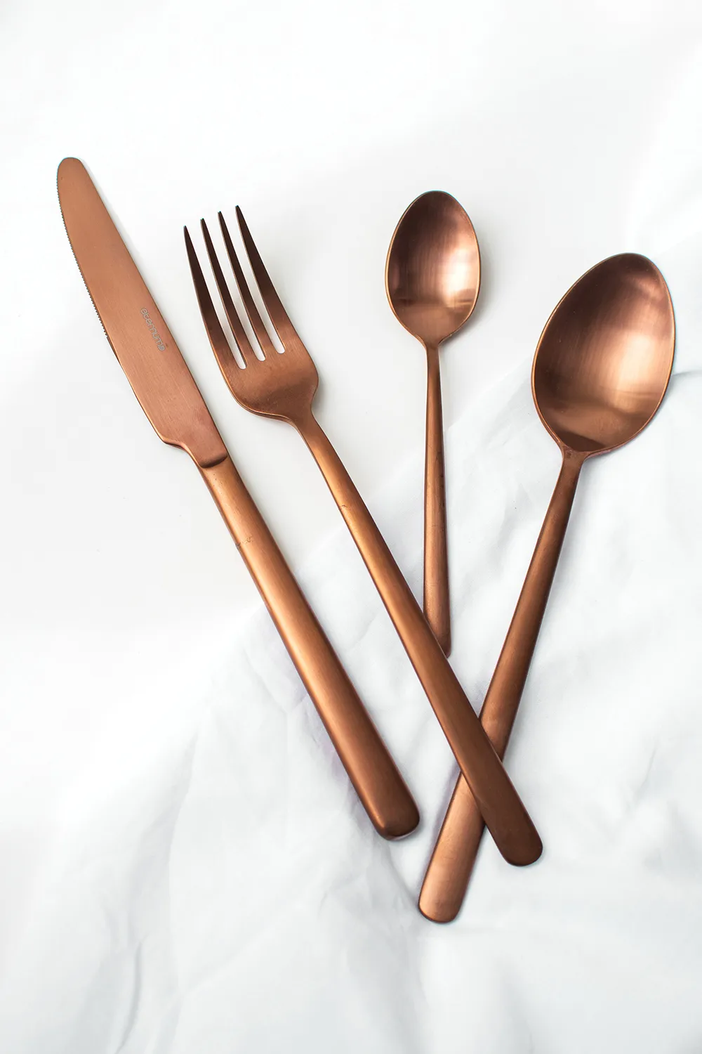 Eternum Nardo cutlery set 16-piece, Copper Eternum