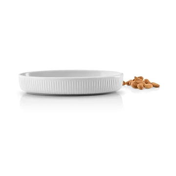 Eva Trio Legio Nova oval bowl - White, 18 cm - Eva Solo