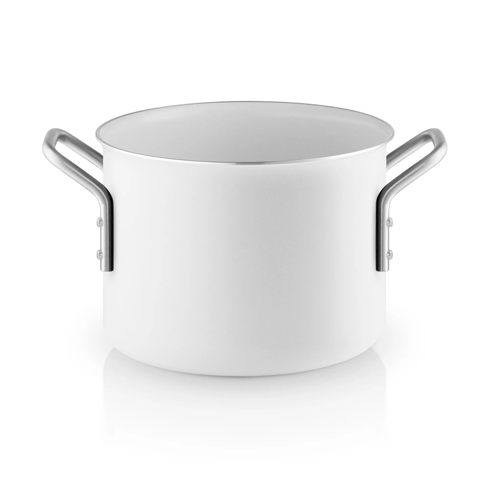 Eva Trio White Line Slip-Let ceramic pot, 2.5 L Eva Solo