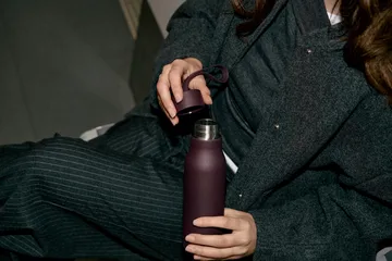 RE-Hydrate thermos bottle - Fig purple, 0.5 L - Eva Solo