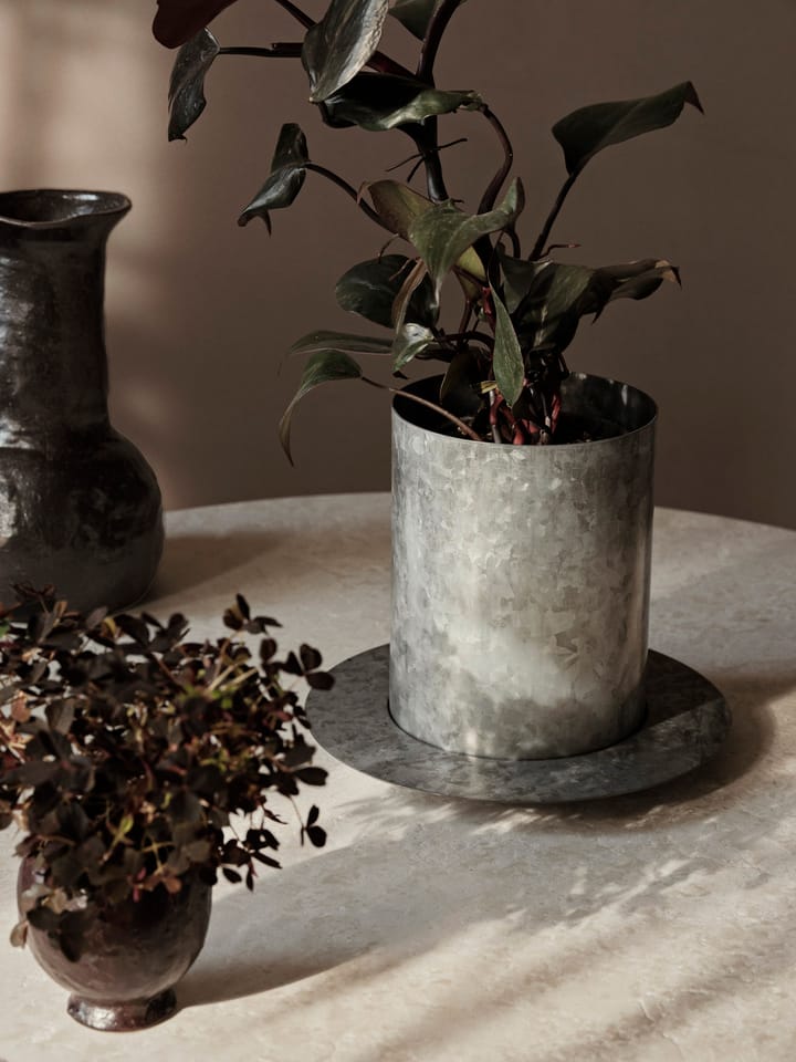 Auran flower pot medium 26,6 cm, Galvanized iron Ferm Living