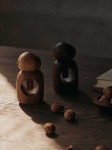 Cairn nutcracker - Oak - Ferm Living