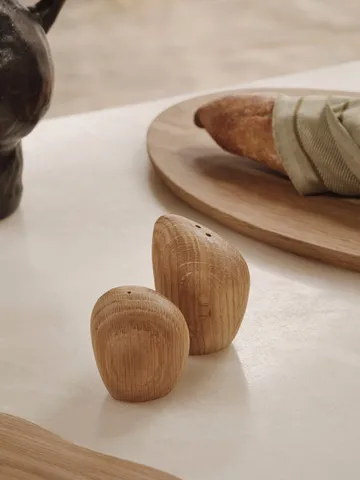 Cairn salt- and pepper shaker - Oak - Ferm Living