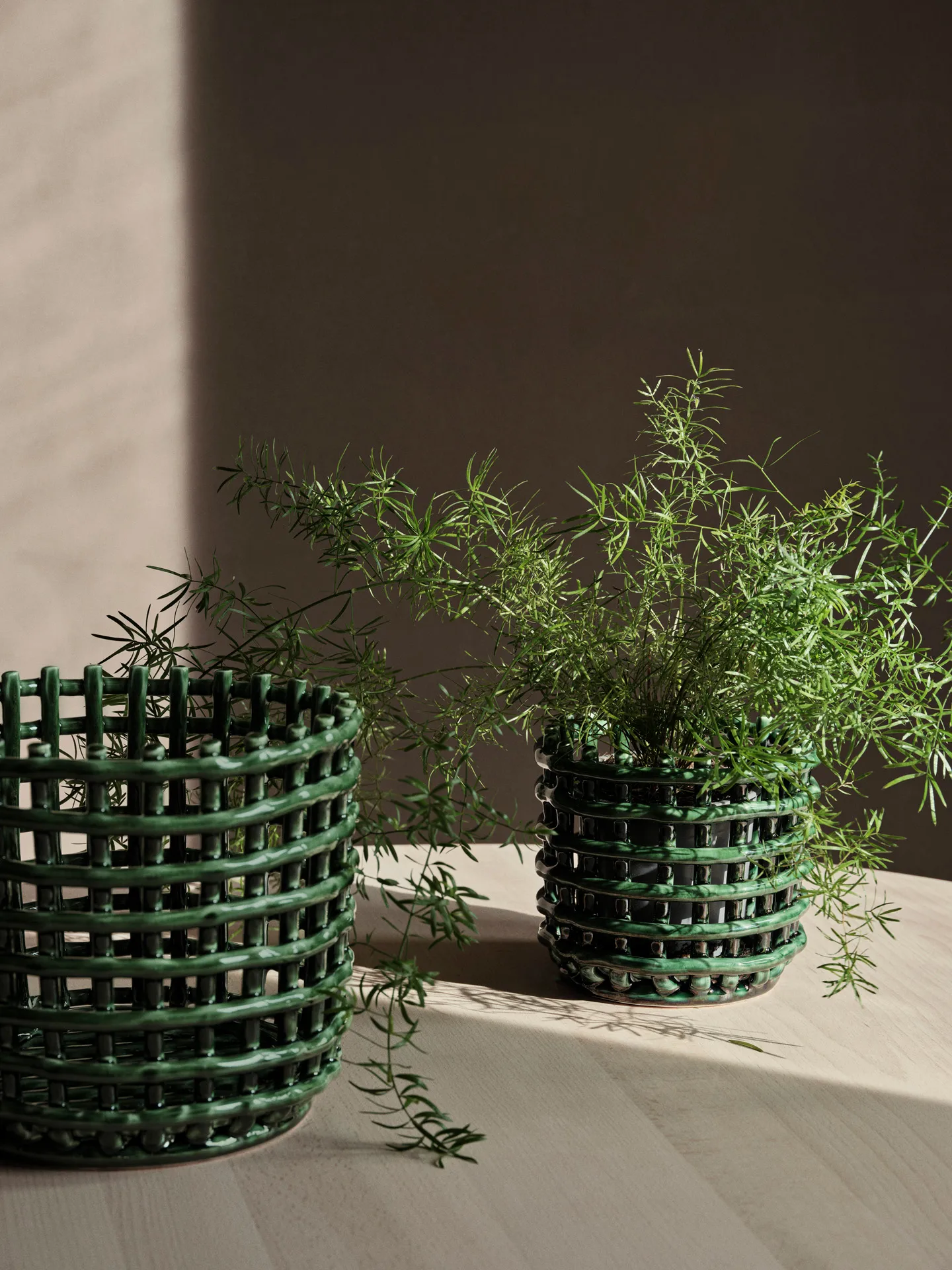 Ceramic braided basket Ø23.5 cm, Emerald Green Ferm Living
