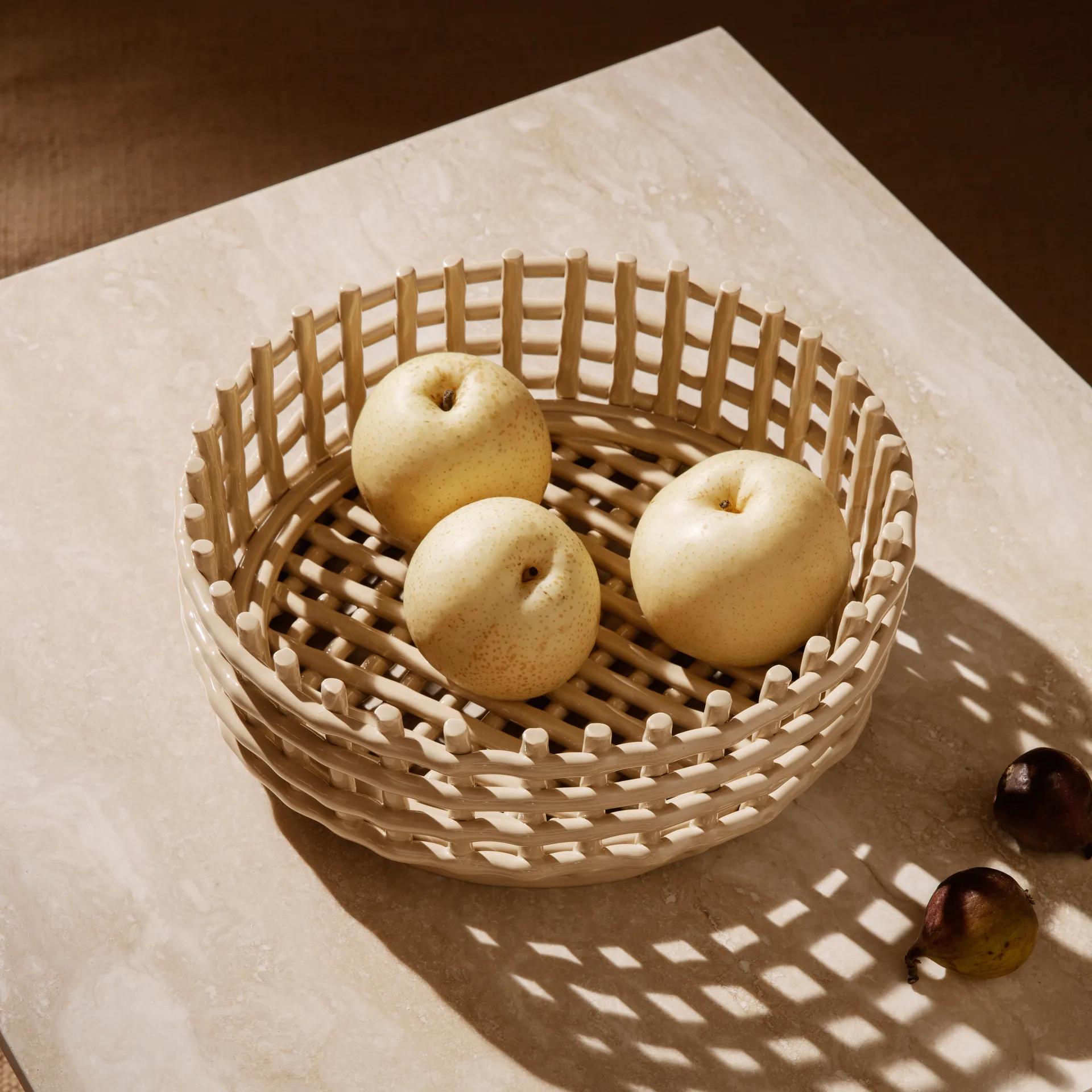 Ceramic braided bowl, cashmere Ferm Living