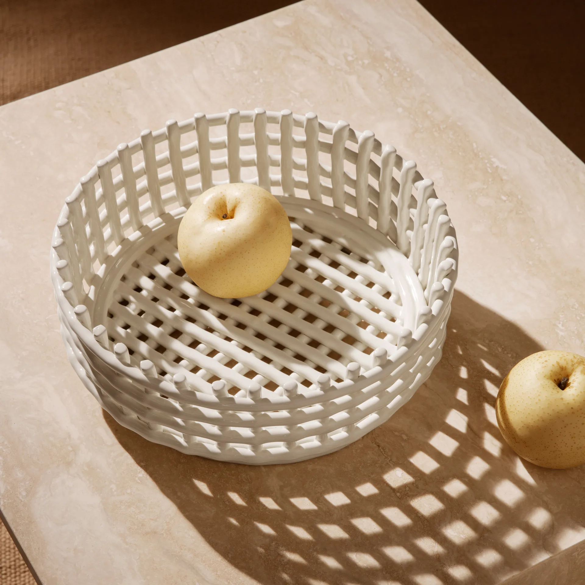 Ceramic braided bowl, off-white Ferm Living