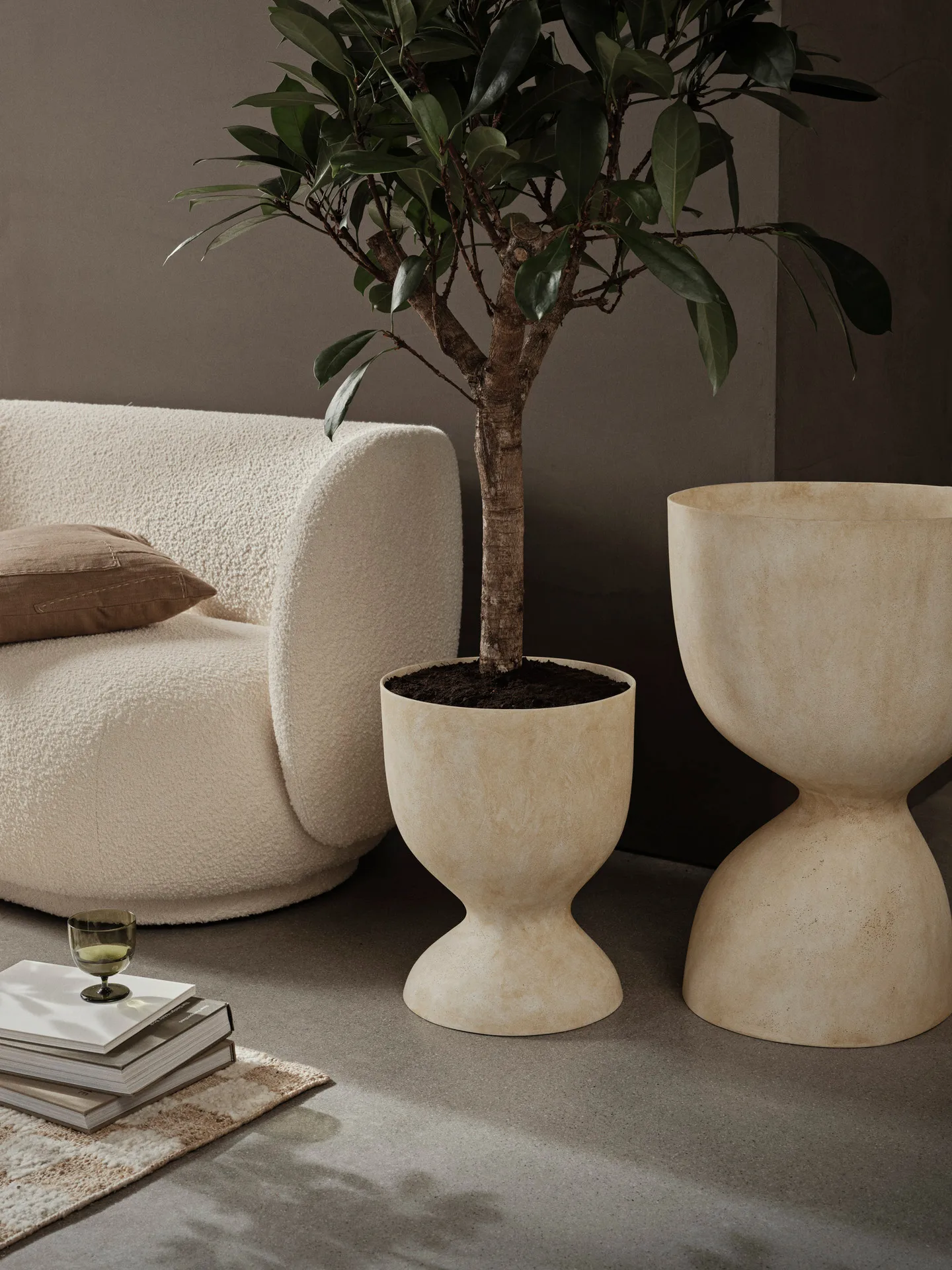Evoke flower pot 45 cm, Warm Sand Ferm Living