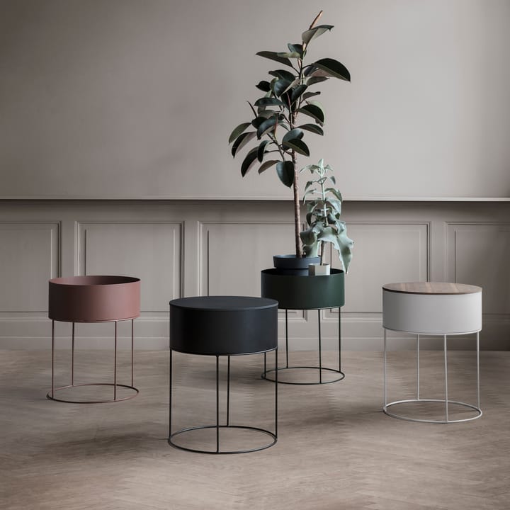 Ferm Living plant box round, black Ferm Living