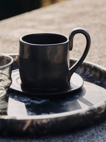 Flow mug with saucer 25 cl - Black - Ferm Living