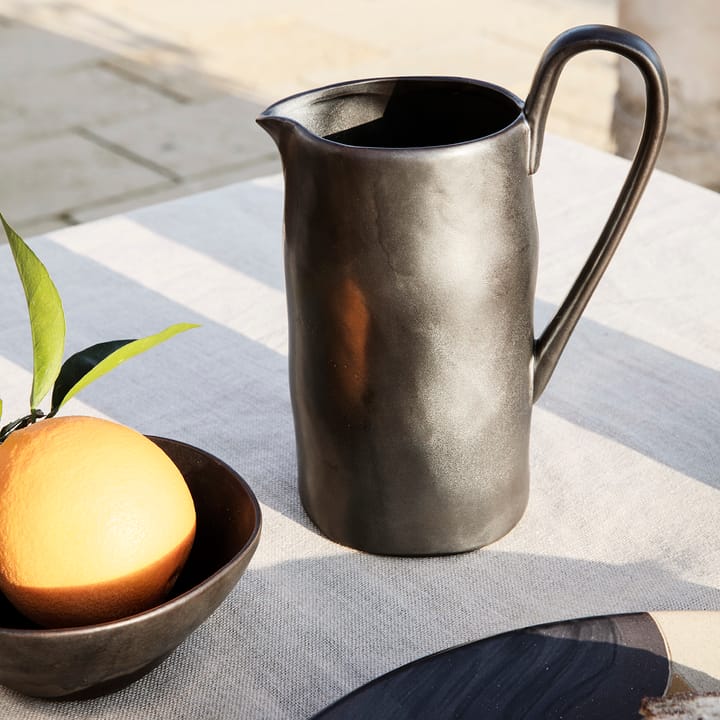 Flow pot 1 L, black Ferm Living