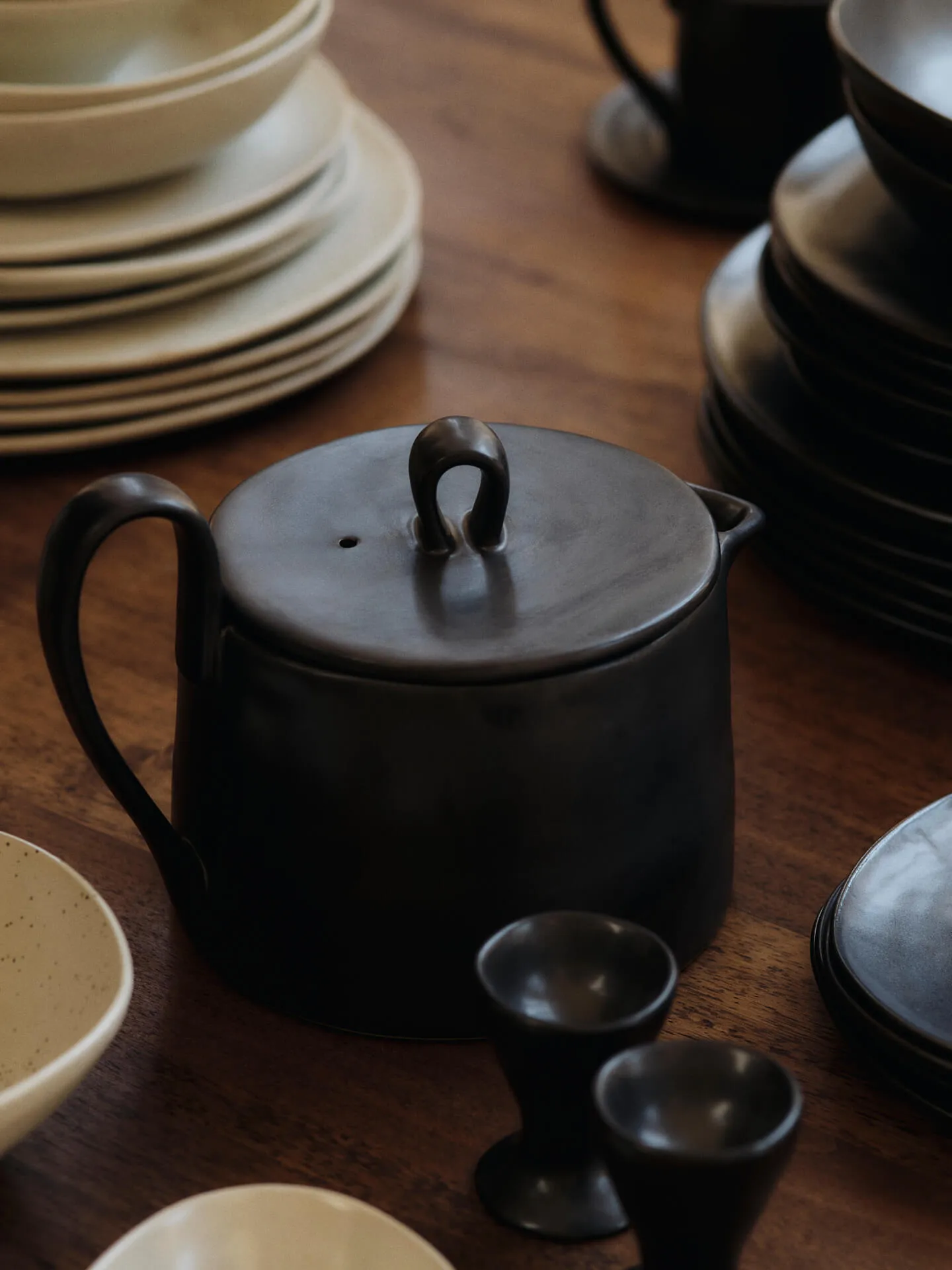 Flow teapot 1.5 L, Black Ferm Living