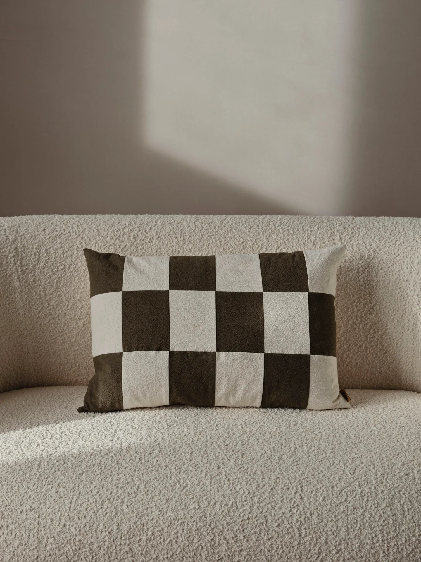 Fold patchwork cushion cover 40x60 cm, Dark Olive -undyed Ferm Living