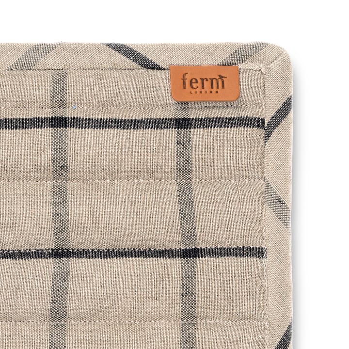 Hale oven mitt 2-pack, sand-black Ferm Living