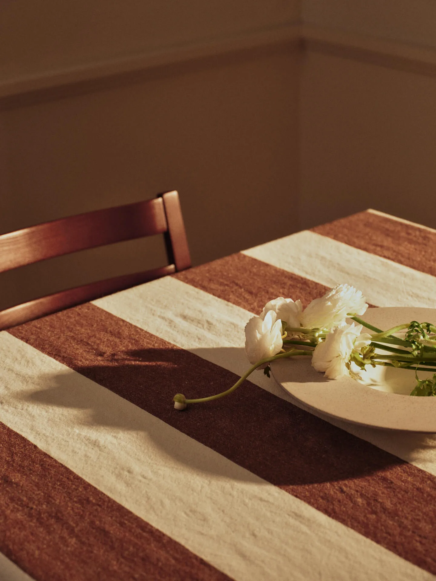 Hale tablecloth, Chestnut-frosted lime, 150x240 cm Ferm Living