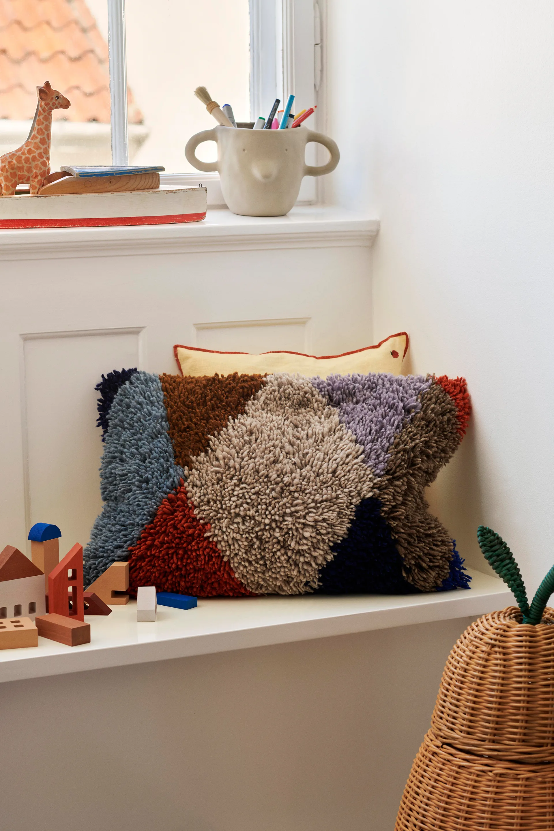 Harlequin cushion 40x60 cm, Multi Ferm Living